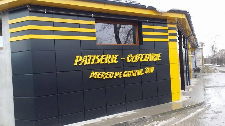 fatade cladiri placate cu bond